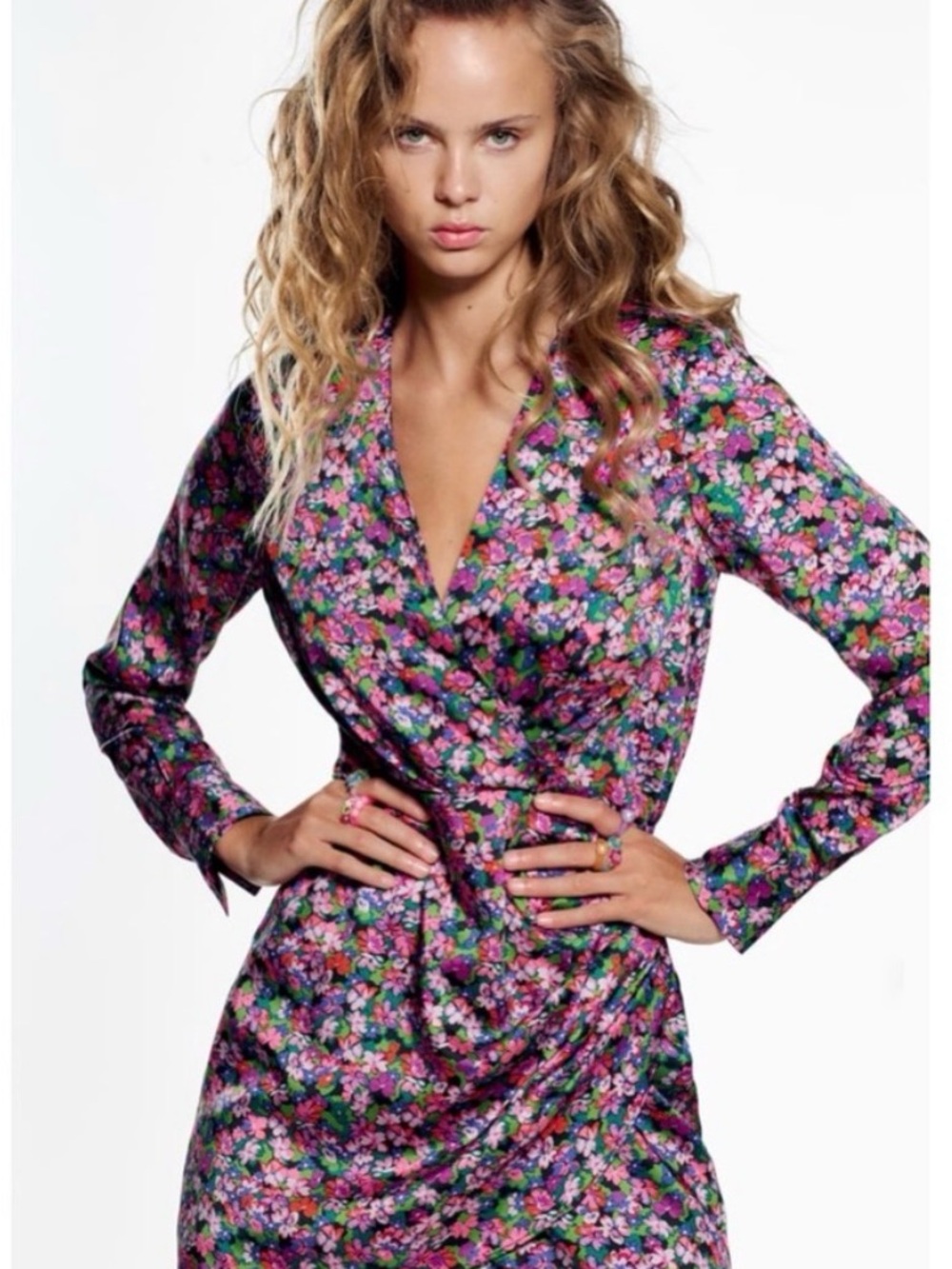 VINTAGE ZARA- BOHO- large, Pink & Green Blooms
